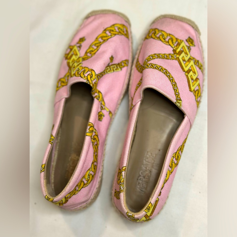 Versace Women ‘s Chain Print Canvas Espadrilles